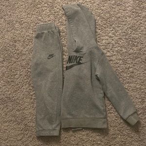 Nike 4-5YRS Grey Pullover Hoodie and Jogger Set